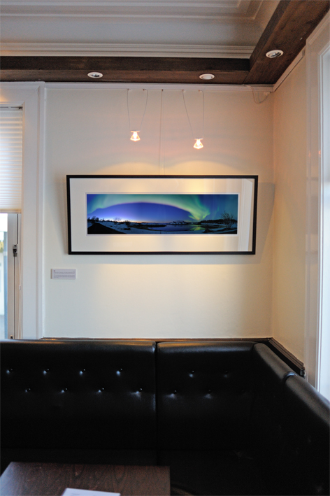 Exhibition De Fire Roser